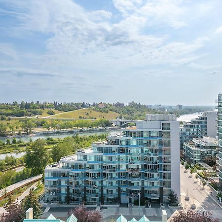 Guest Favorite Riverside Retreat- Walking Trails, Downtown Near Stampede! Free Banff Pass, Wine, Gym, Parking! Κάλγκαρι Εξωτερικό φωτογραφία