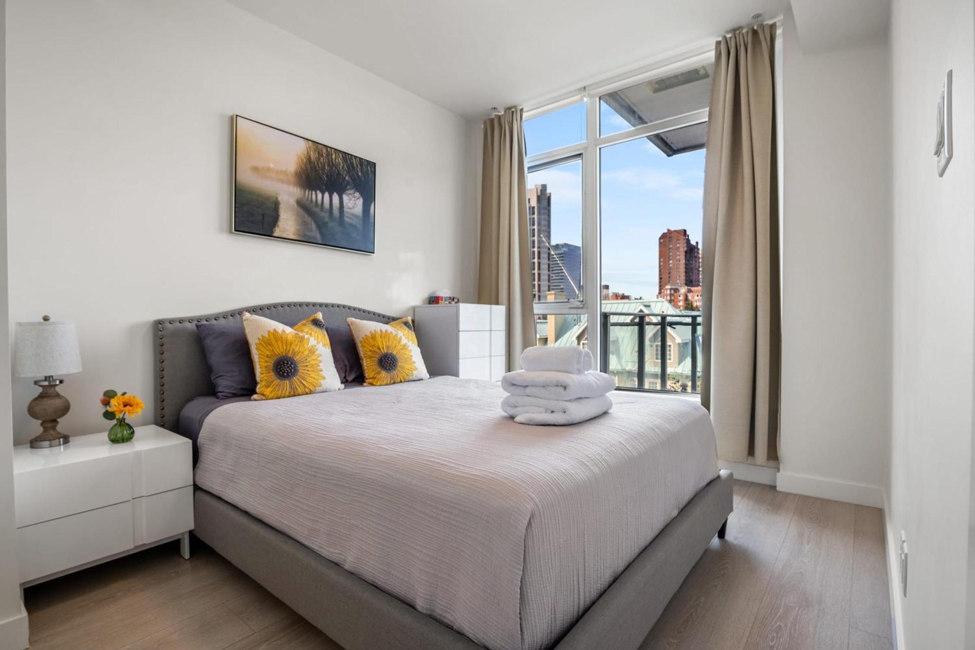 Guest Favorite Riverside Retreat- Walking Trails, Downtown Near Stampede! Free Banff Pass, Wine, Gym, Parking! Κάλγκαρι Εξωτερικό φωτογραφία