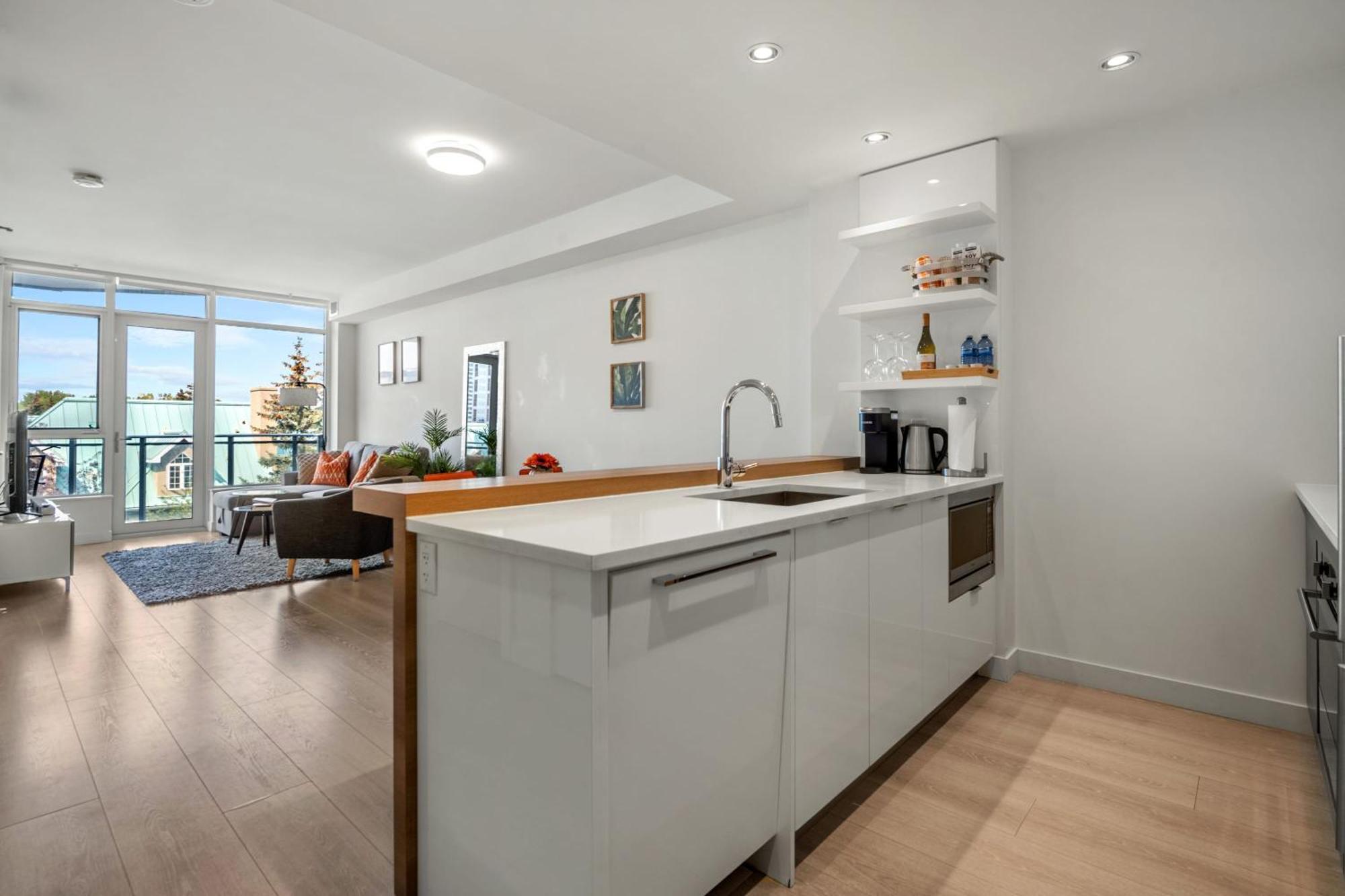 Guest Favorite Riverside Retreat- Walking Trails, Downtown Near Stampede! Free Banff Pass, Wine, Gym, Parking! Κάλγκαρι Εξωτερικό φωτογραφία